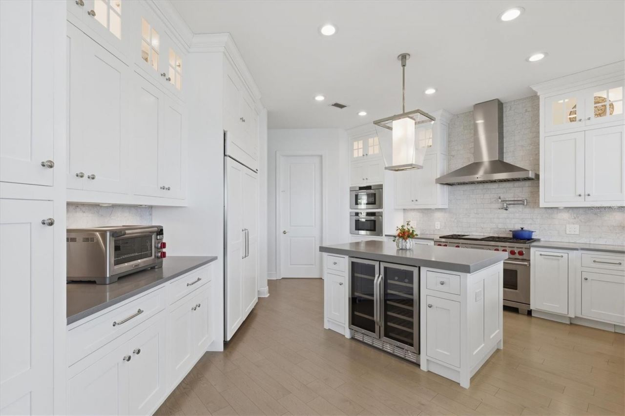 402 Buttonwood Lane, Largo, FL 33770 Photo