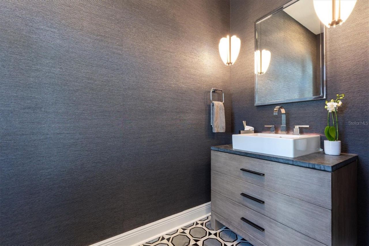 402 Buttonwood Lane, Largo, FL 33770 Photo