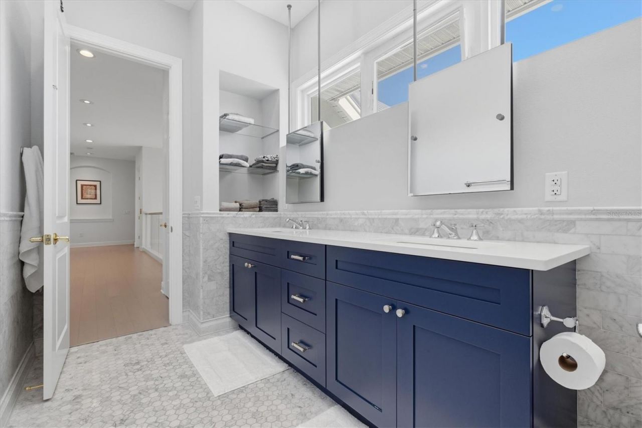 402 Buttonwood Lane, Largo, FL 33770 Photo