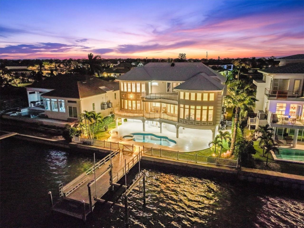 402 Buttonwood Lane, Largo, FL 33770 Photo