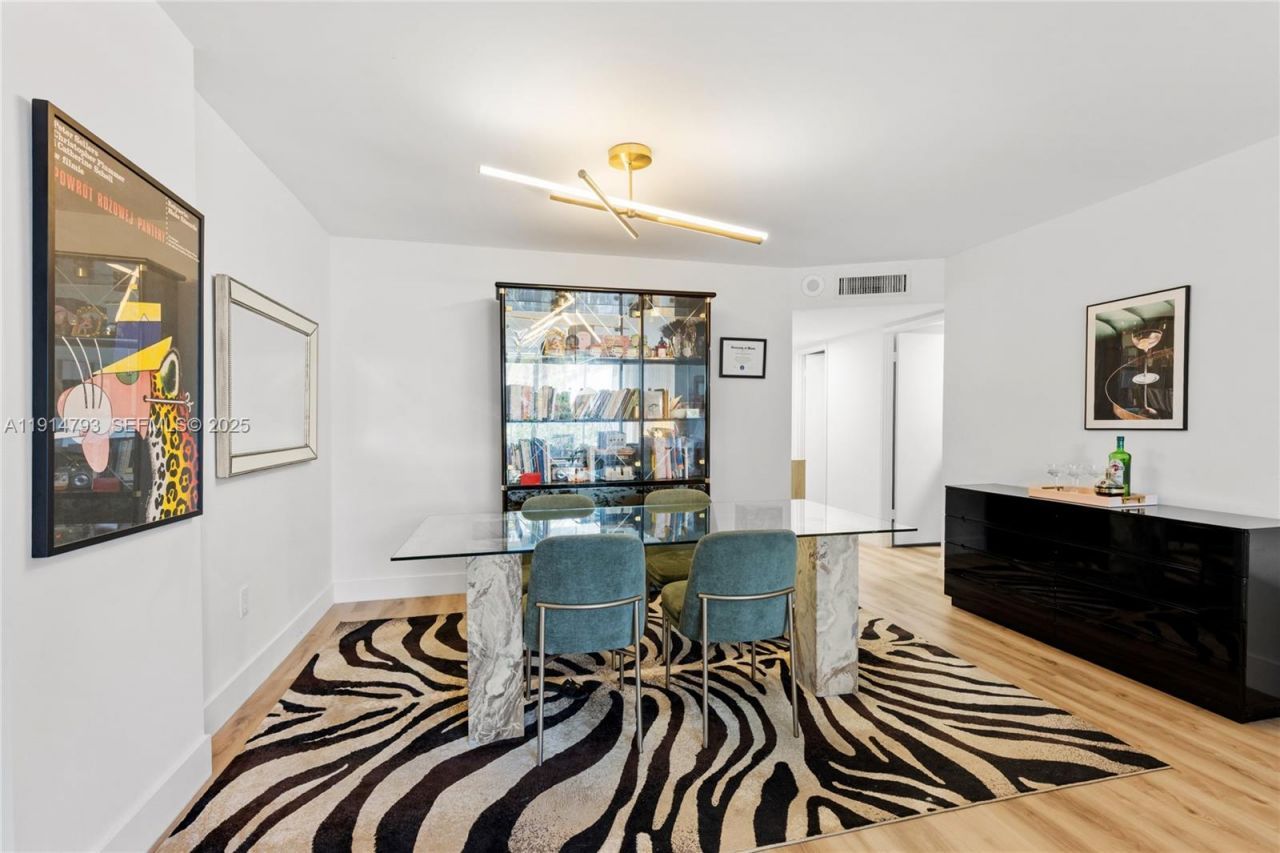 2801 NE 183rd St, Unit 108W, Aventura, FL 33160 Photo