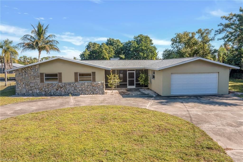 1366 Sunrise Dr, North Fort Myers, FL 33917 Photo