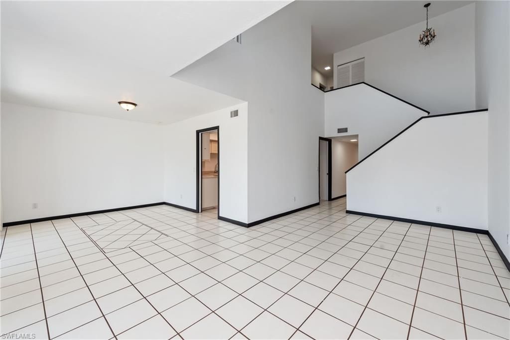 494 Bristle Cone Ln, Unit 48, Naples, FL 34113 Photo