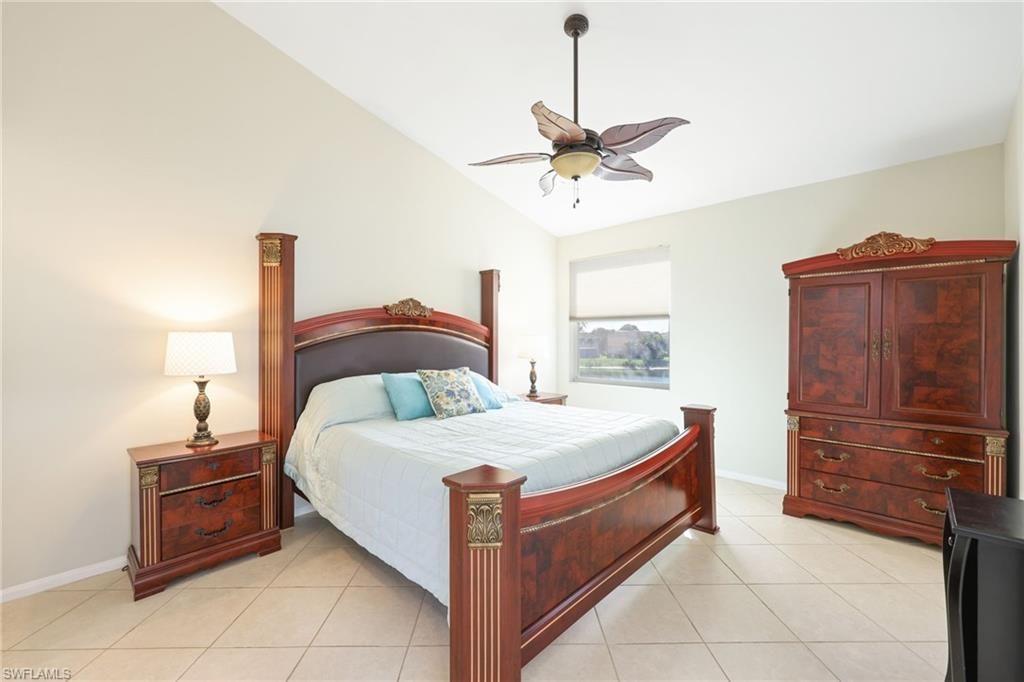 7828 Gardner Dr, Unit 5-202, Naples, FL 34109 Photo