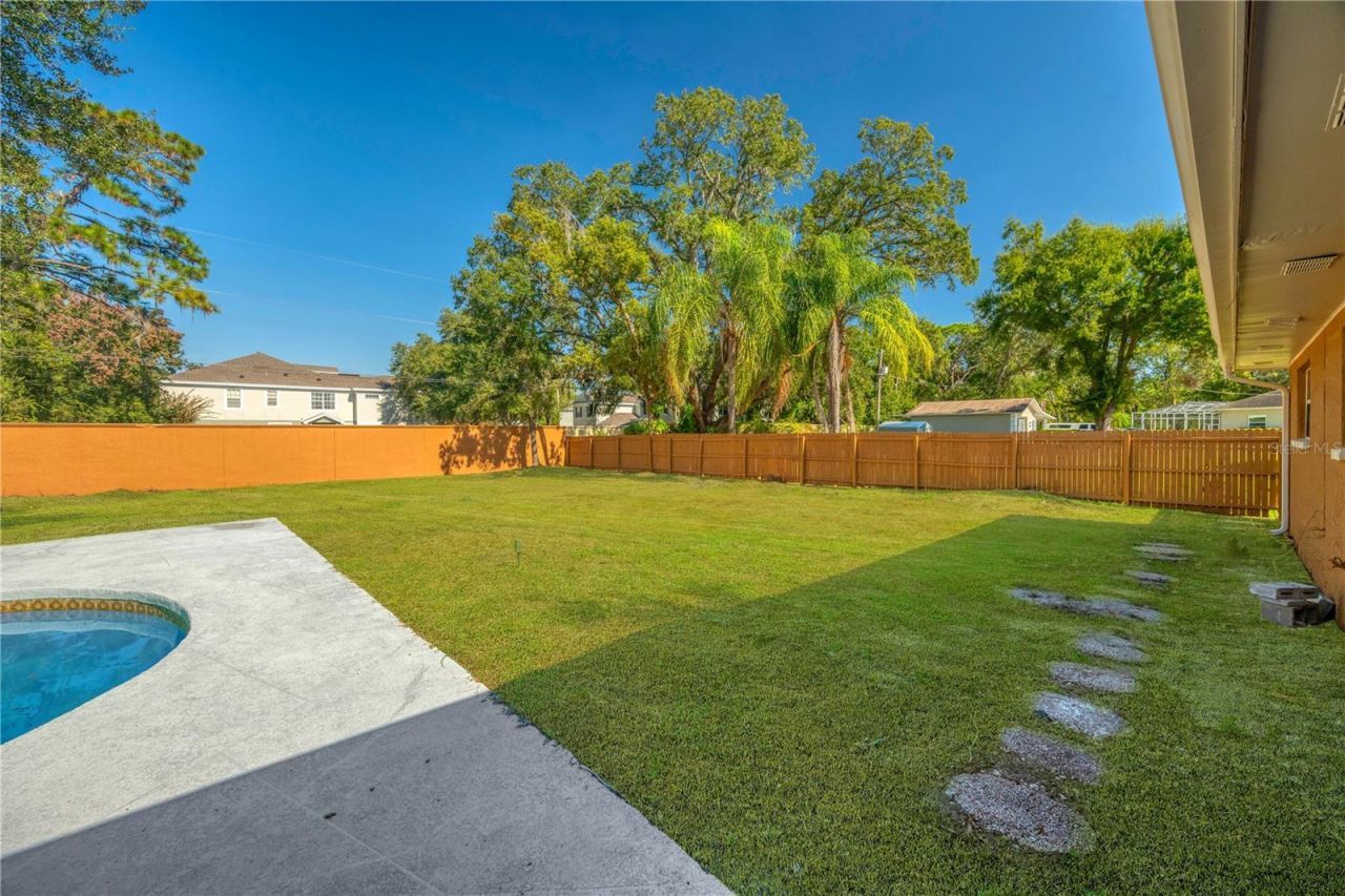 2206 Wallwood Place, Brandon, FL 33510 Photo
