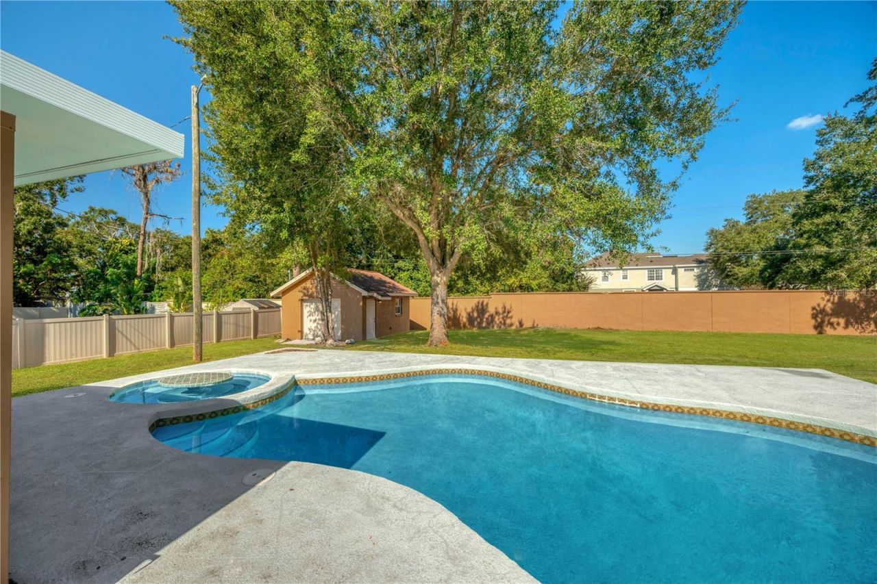 2206 Wallwood Place, Brandon, FL 33510 Photo