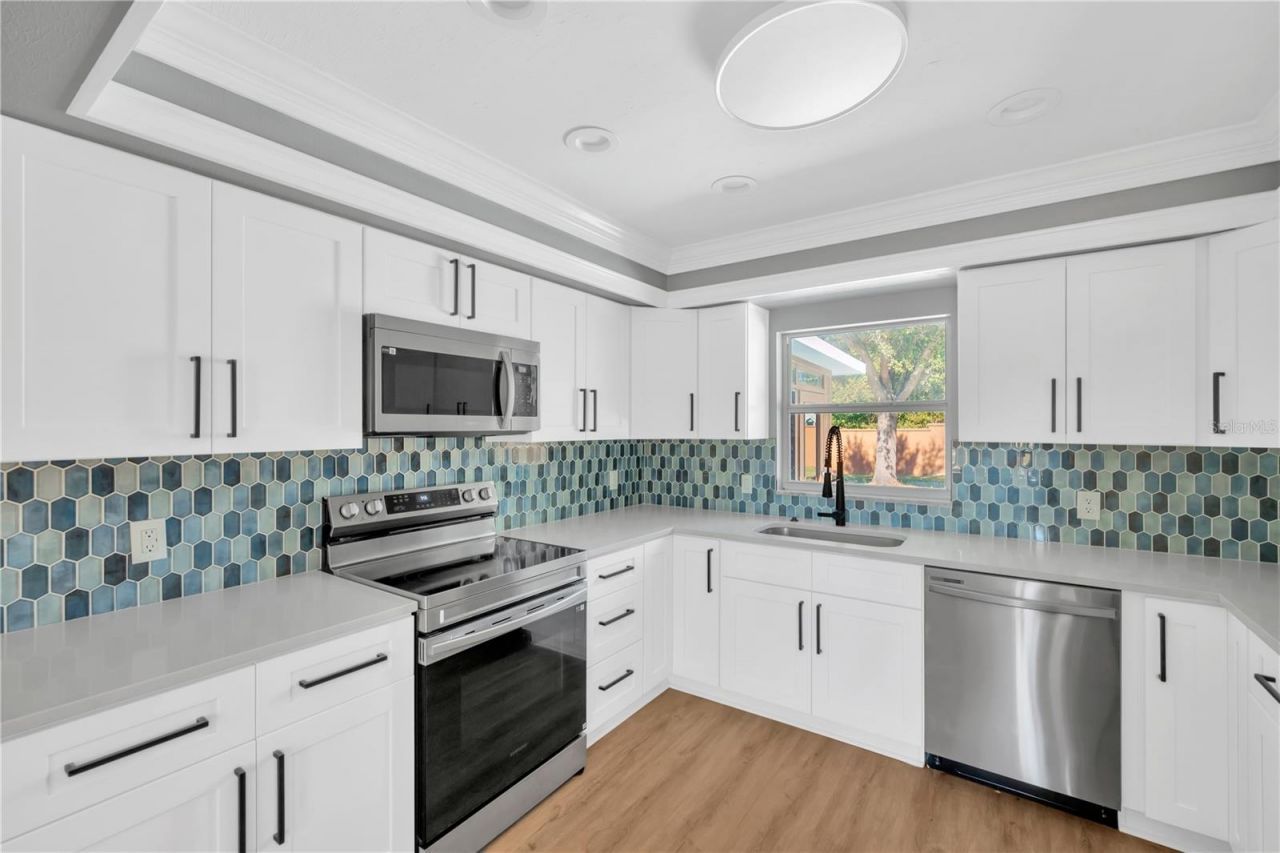 2206 Wallwood Place, Brandon, FL 33510 Photo