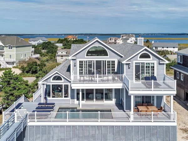 939 Dune Road, Westhampton Dunes, NY 11978