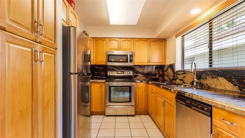 1867 NW 99th Avenue, Plantation, FL 33322 Photo