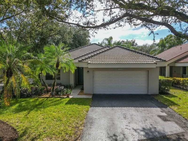 1867 NW 99th Avenue, Plantation, FL 33322 Photo