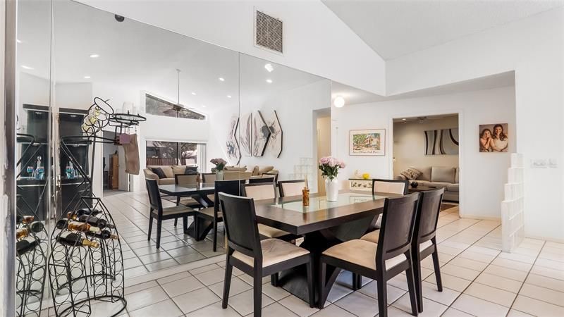 1867 NW 99th Avenue, Plantation, FL 33322 Photo