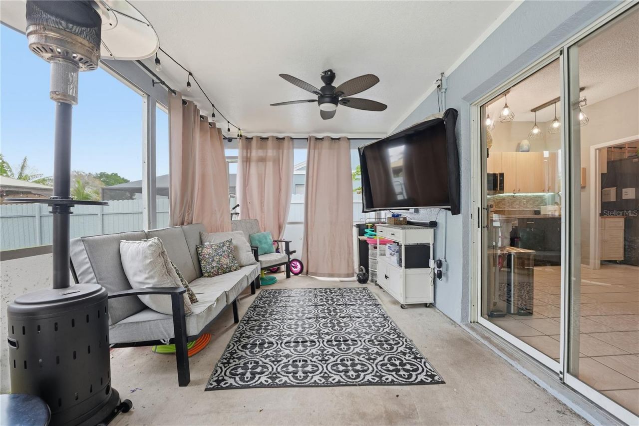 6104 65th Court E, Palmetto, FL 34221 Photo