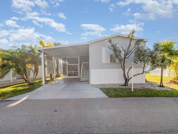 10 HOLLAND DRIVE, PUNTA GORDA, FL 33950