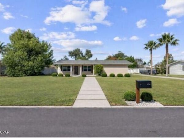 2506 W 26th Street, Panama City, FL 32405