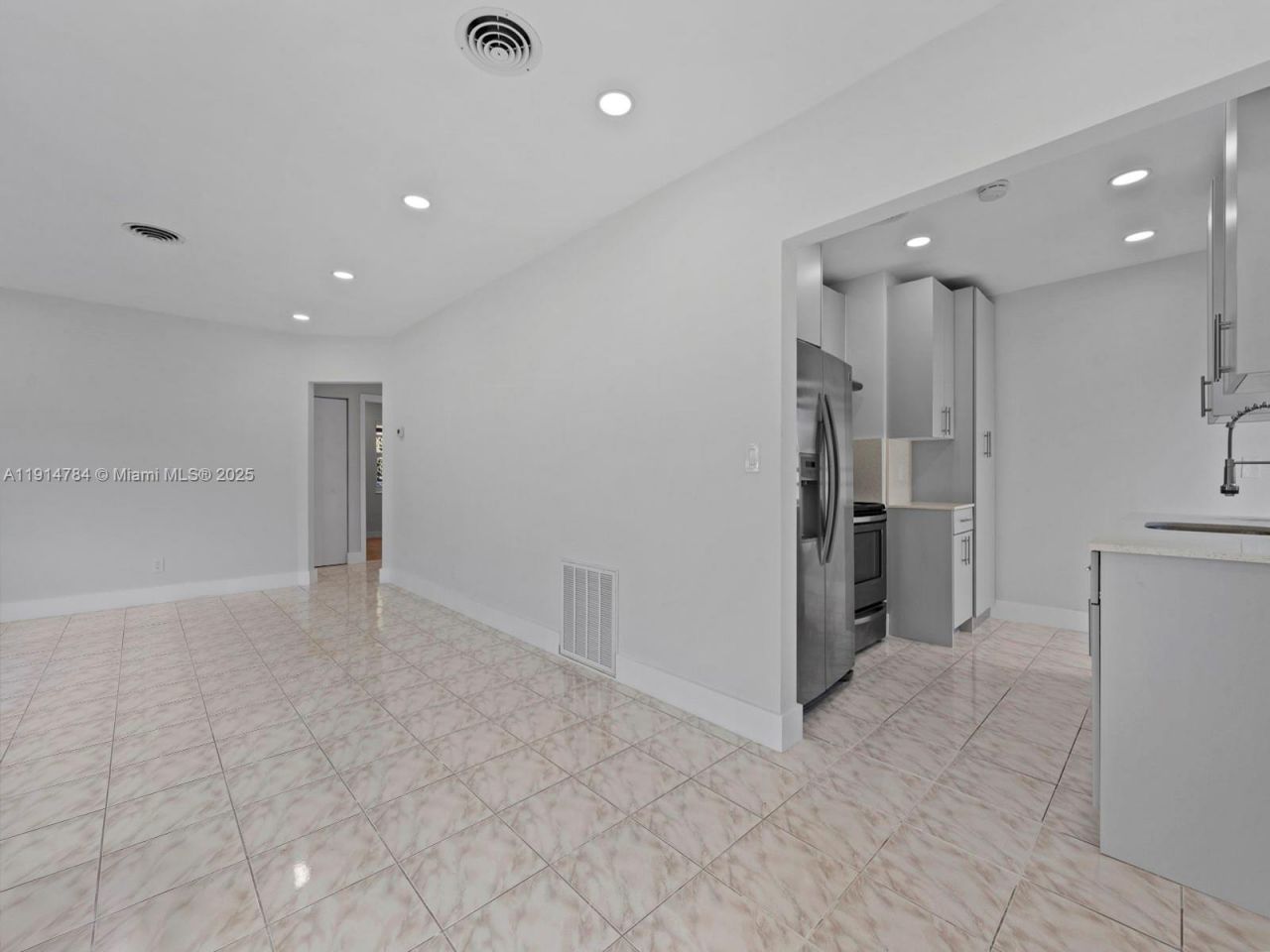 104 E 58th St, Hialeah, FL 33013 Photo