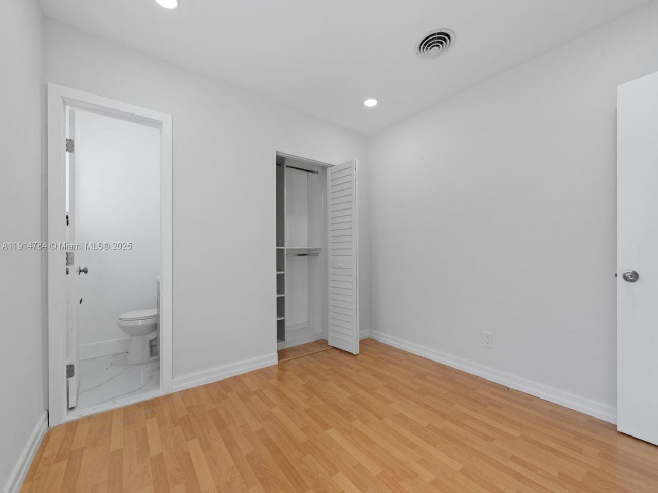 104 E 58th St, Hialeah, FL 33013 Photo