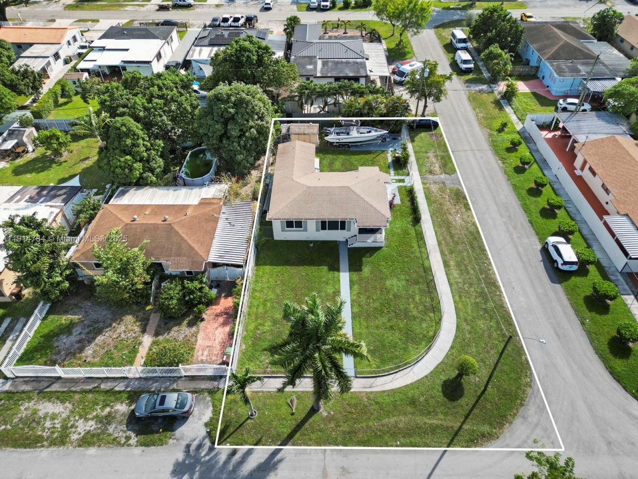 104 E 58th St, Hialeah, FL 33013 Photo