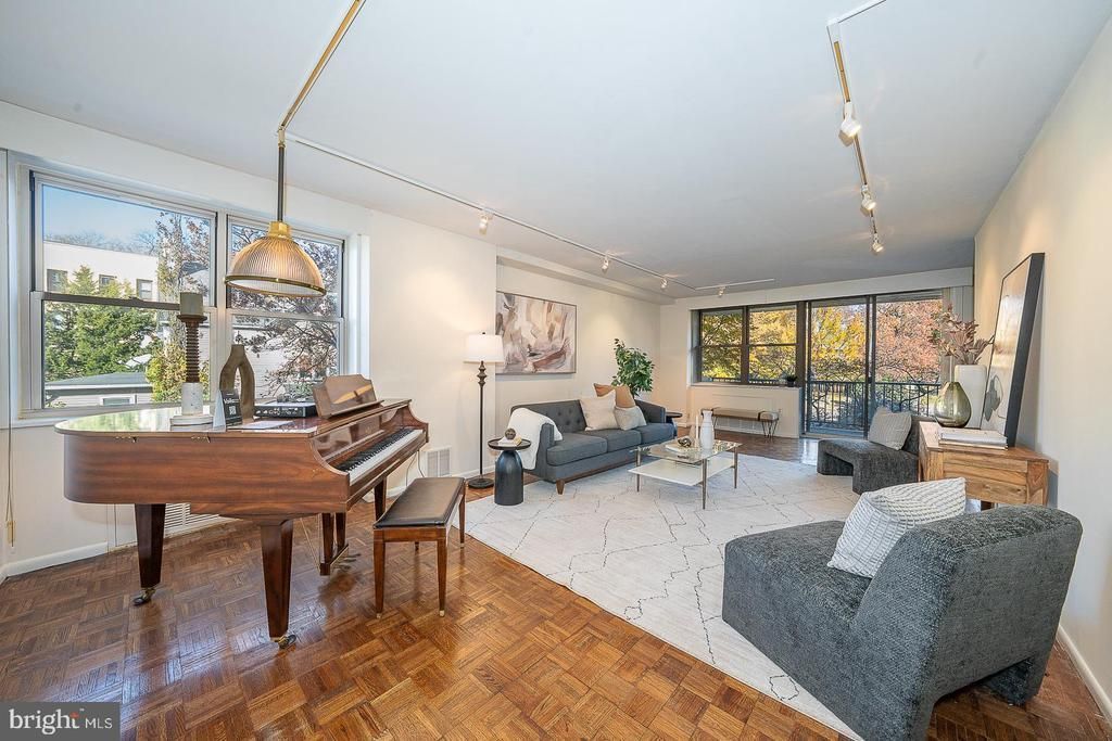 20 Conshohocken State Road, Unit 203, Bala Cynwyd, PA 19004 Main Photo