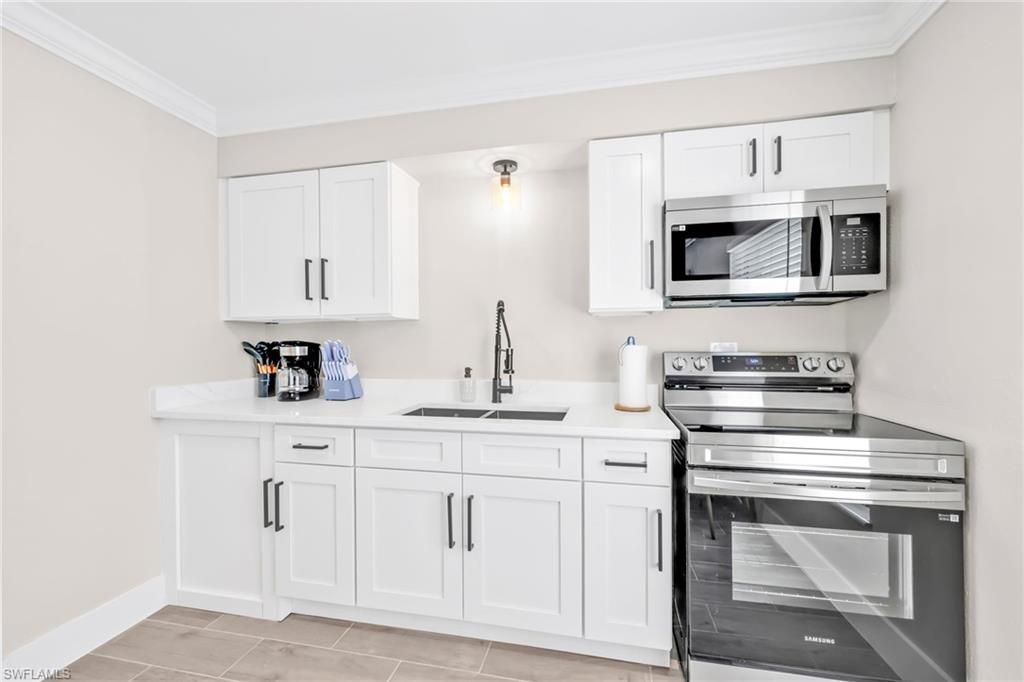 113-119 Fairweather Ln, Fort Myers Beach, FL 33931 Photo