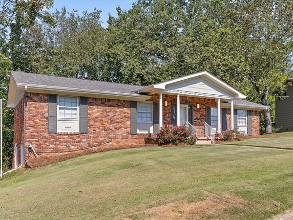 4607 Cloverdale Loop, Hixson, TN 37343