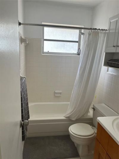 222 NE 23rd Avenue, Unit 2, Pompano Beach, FL 33062 Photo