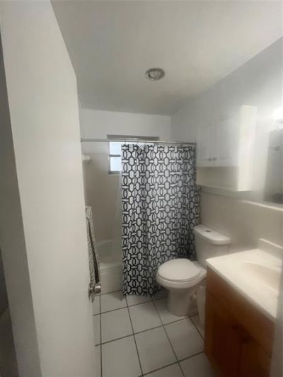 222 NE 23rd Avenue, Unit 2, Pompano Beach, FL 33062 Photo