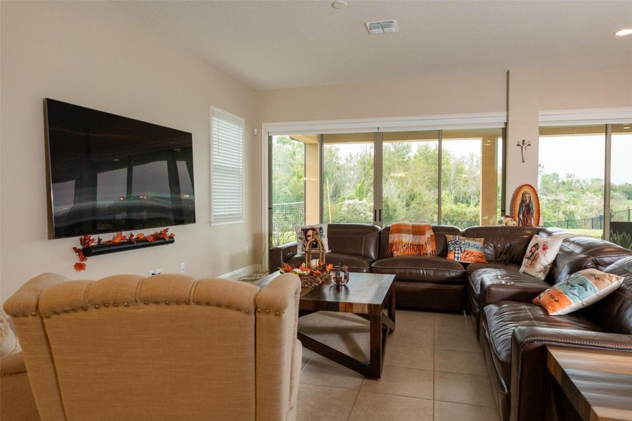 8112 Cleobury Drive, Orlando, FL 32832 Photo