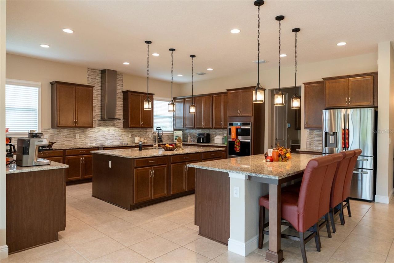 8112 Cleobury Drive, Orlando, FL 32832 Photo