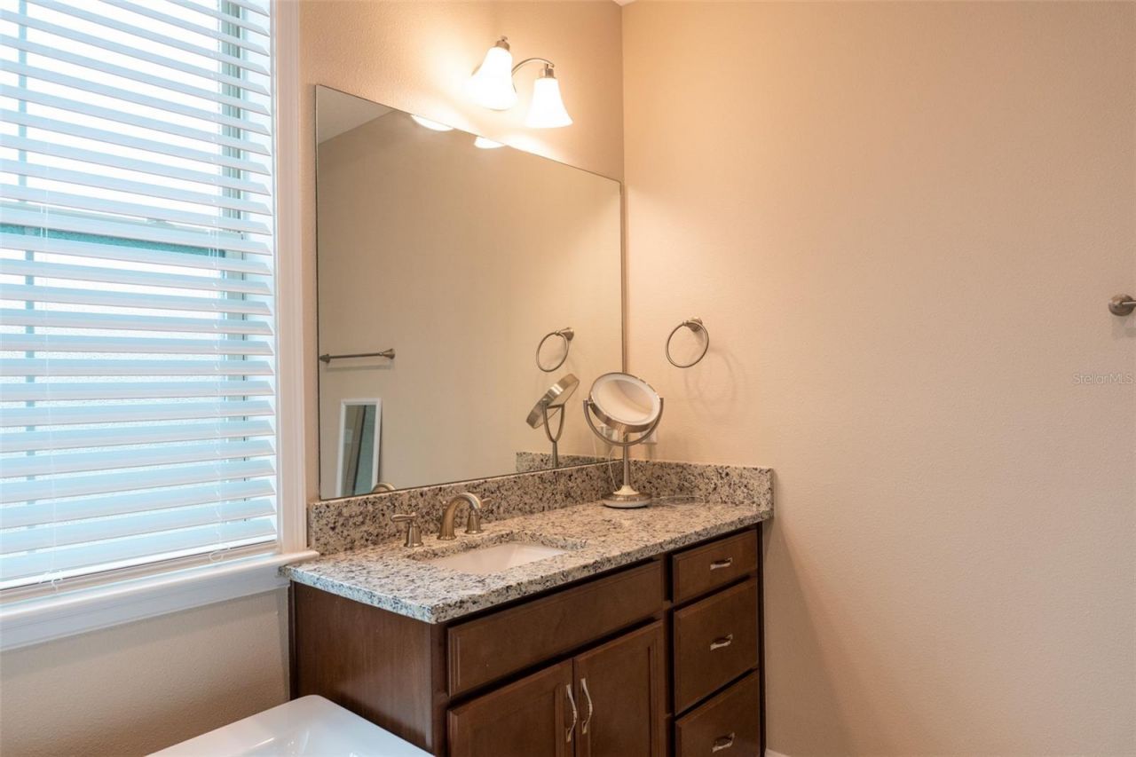 8112 Cleobury Drive, Orlando, FL 32832 Photo