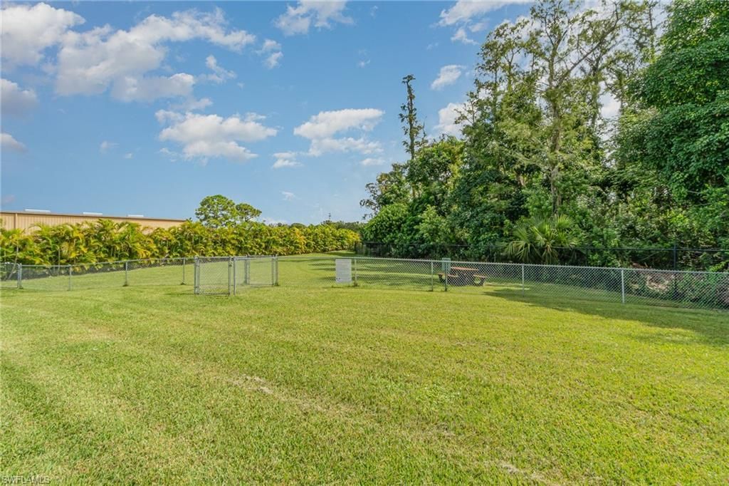 3630 Pine Oak Cir, Unit 105, Fort Myers, FL 33916 Photo