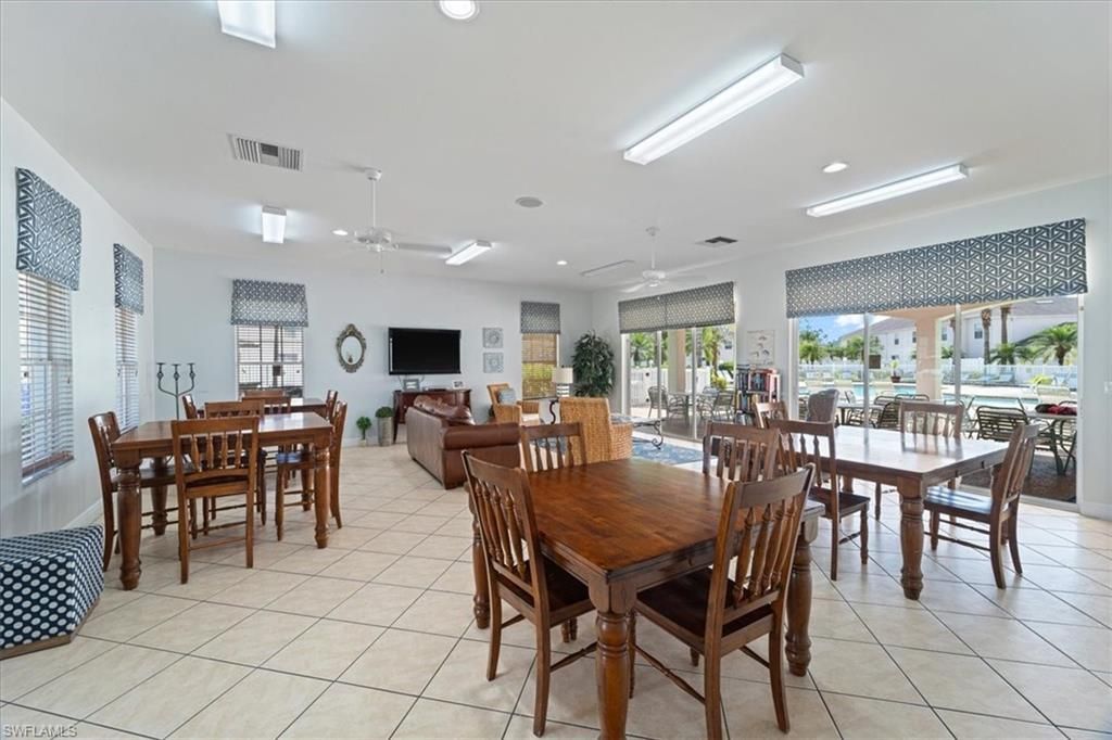 3630 Pine Oak Cir, Unit 105, Fort Myers, FL 33916 Photo