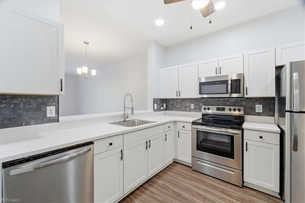 3630 Pine Oak Cir, Unit 105, Fort Myers, FL 33916 Photo