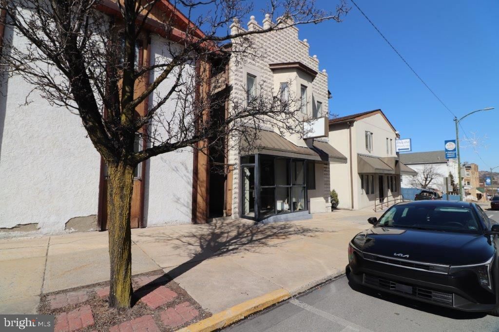 179 DELAWARE AVENUE, PALMERTON, PA 18071