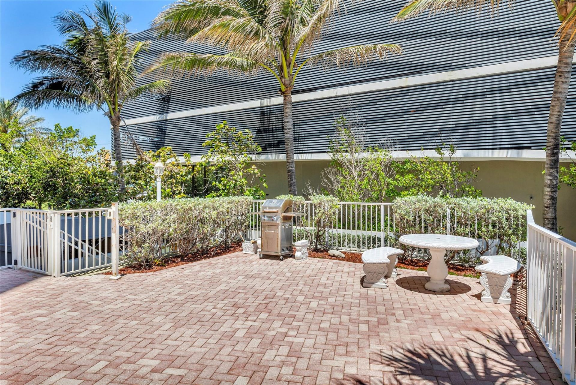 710 N Ocean Boulevard, Unit 312, Pompano Beach, FL 33062 Photo