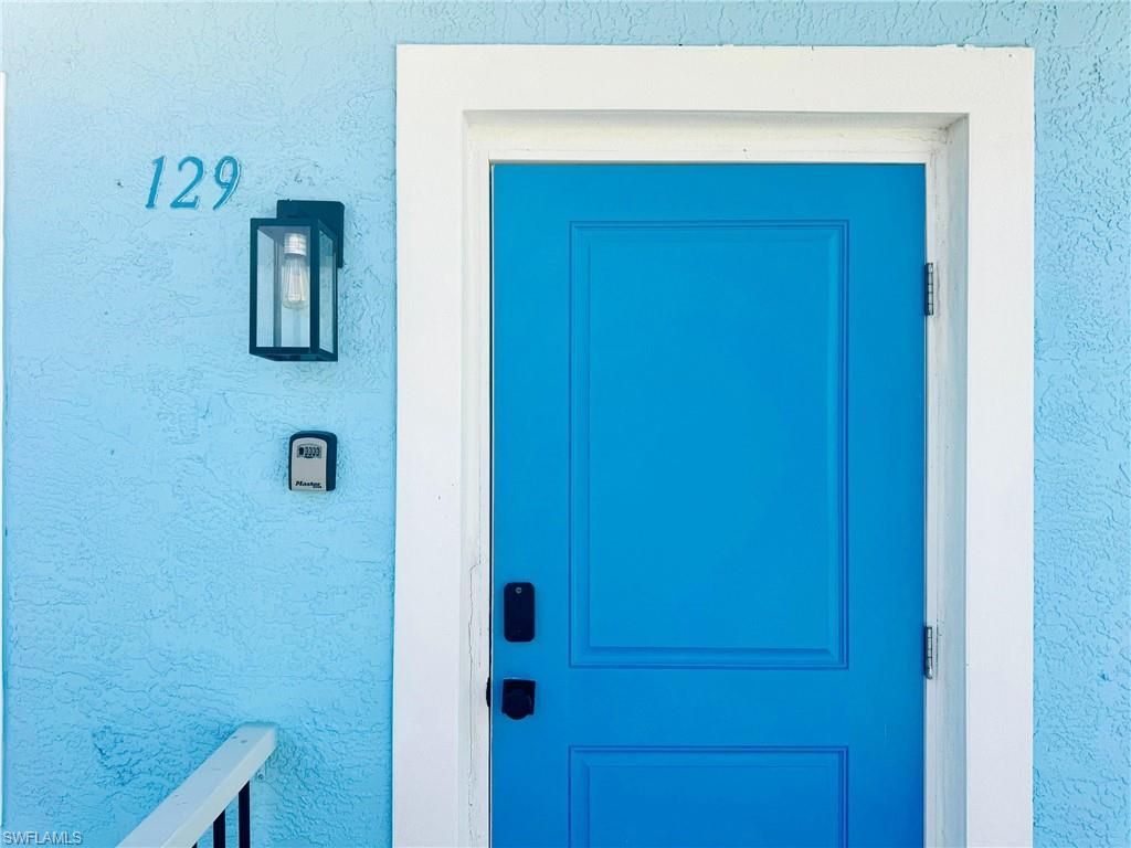 127-129 Fairweather Ln, Fort Myers Beach, FL 33931 Photo