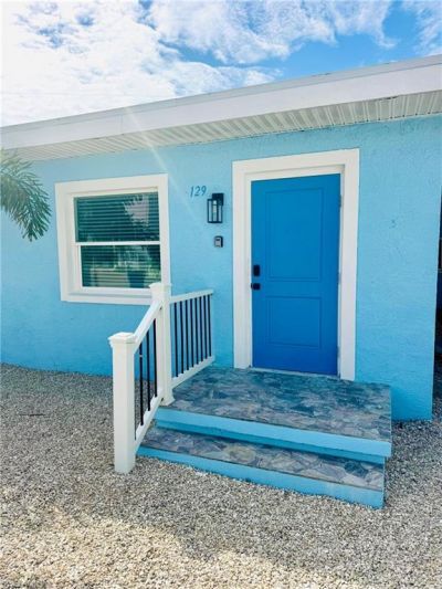 127-129 Fairweather Ln, Fort Myers Beach, FL 33931 Photo