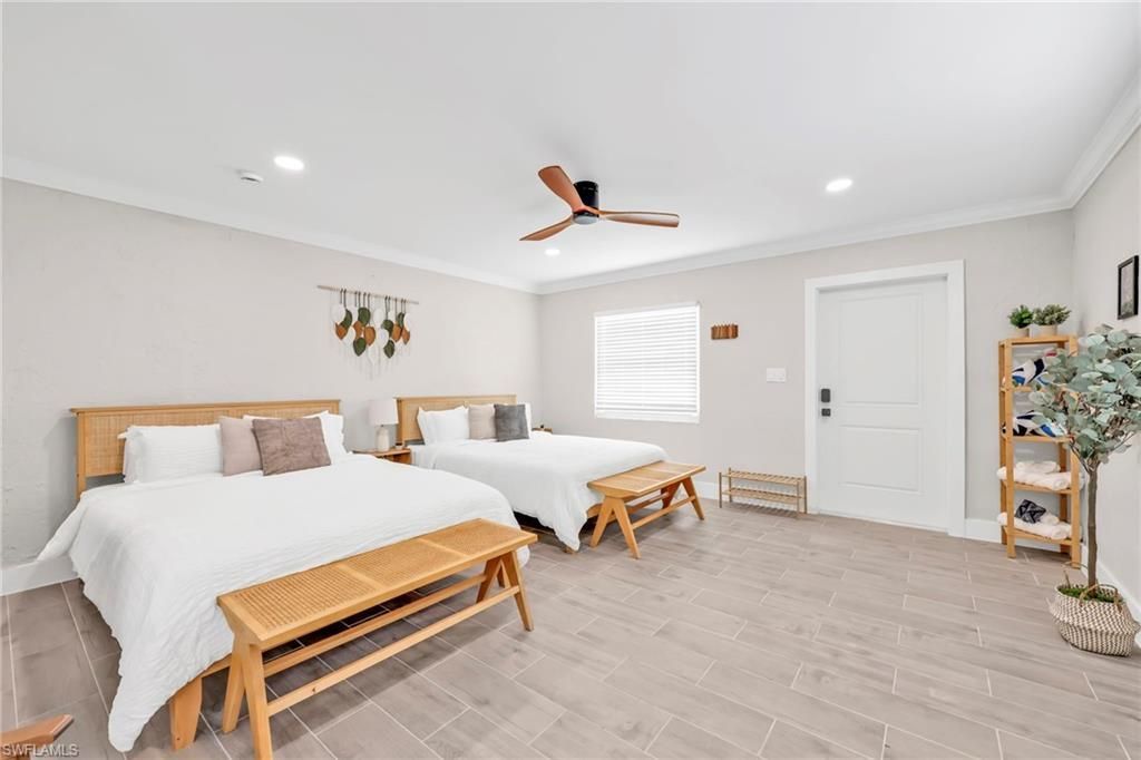 127-129 Fairweather Ln, Fort Myers Beach, FL 33931 Photo