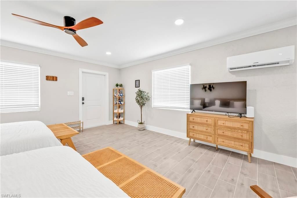 127-129 Fairweather Ln, Fort Myers Beach, FL 33931 Photo