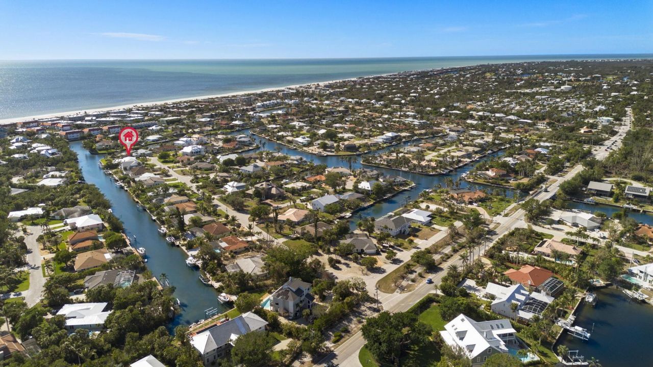 930 Kings Crown Dr, Sanibel, FL 33957 Photo