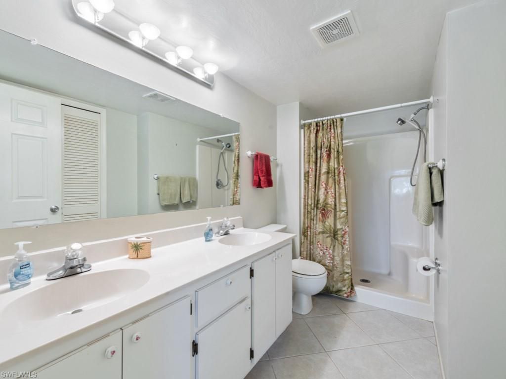 234 Pebble Beach Blvd, Unit 307, Naples, FL 34113 Photo