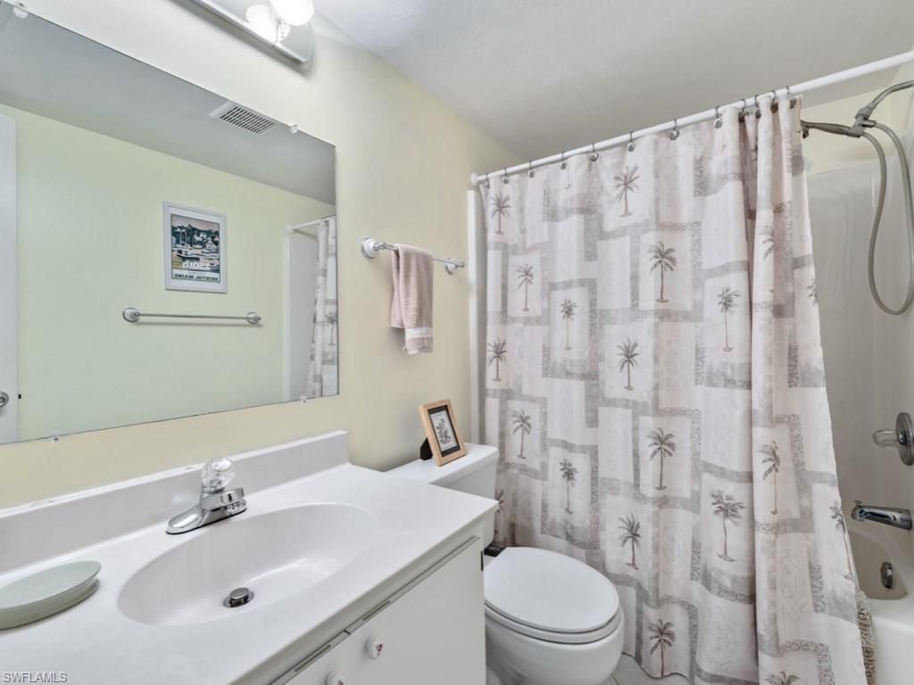 234 Pebble Beach Blvd, Unit 307, Naples, FL 34113 Photo