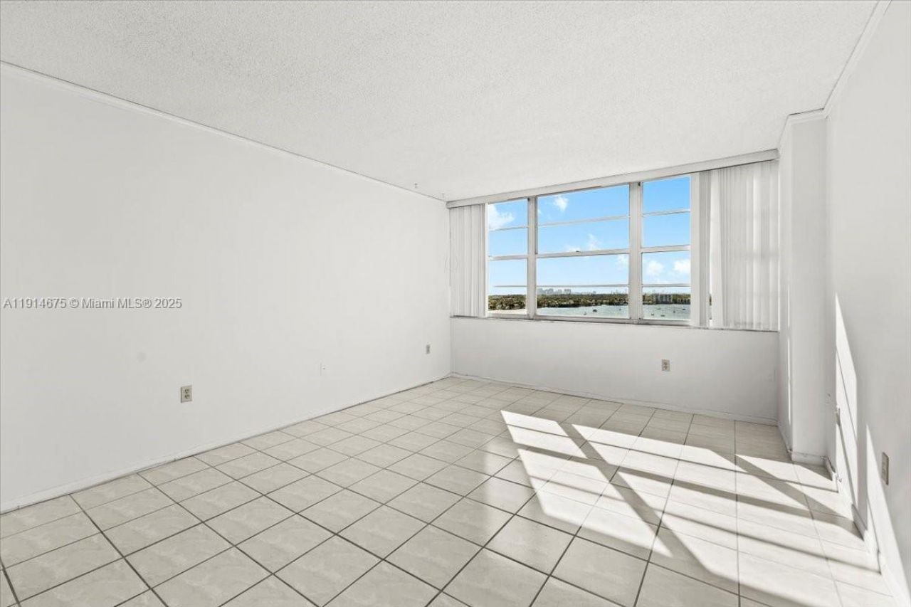 18011 Biscayne Blvd *boat Slip*, Unit & 1603, Aventura, FL 33160 Photo