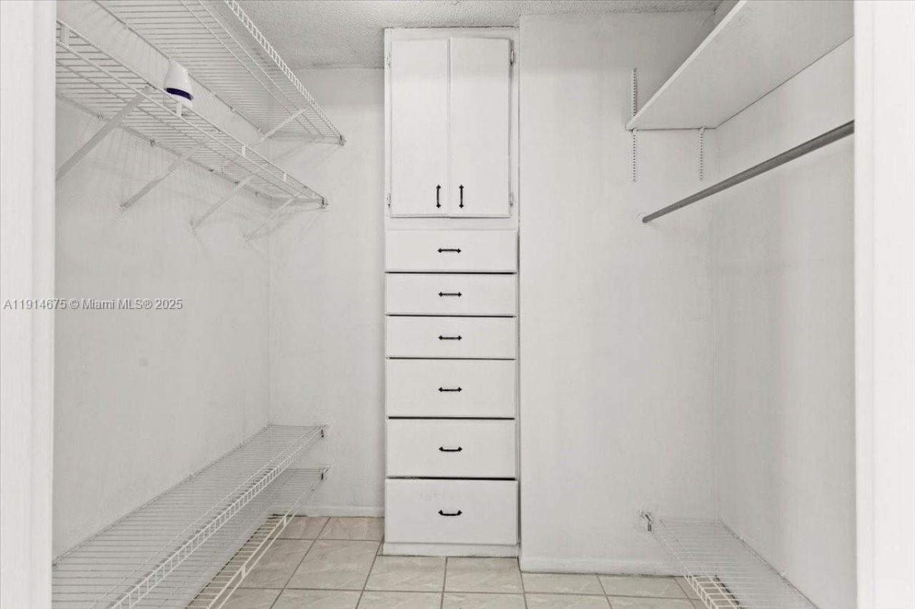 18011 Biscayne Blvd *boat Slip*, Unit & 1603, Aventura, FL 33160 Photo