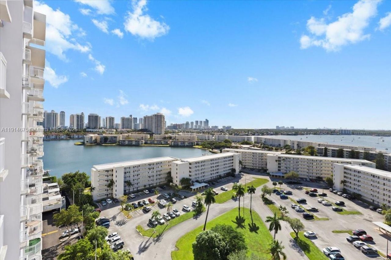 18011 Biscayne Blvd *boat Slip*, Unit & 1603, Aventura, FL 33160 Photo