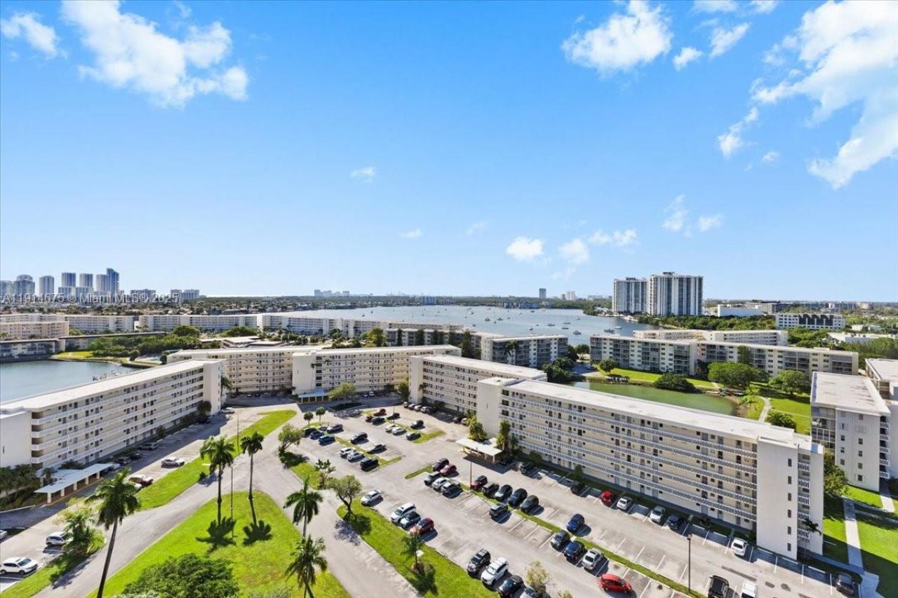 18011 Biscayne Blvd *boat Slip*, Unit & 1603, Aventura, FL 33160 Photo