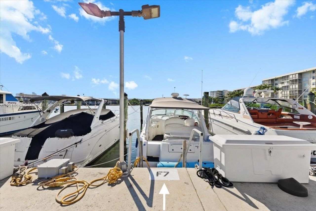 18011 Biscayne Blvd *boat Slip*, Unit & 1603, Aventura, FL 33160 Photo