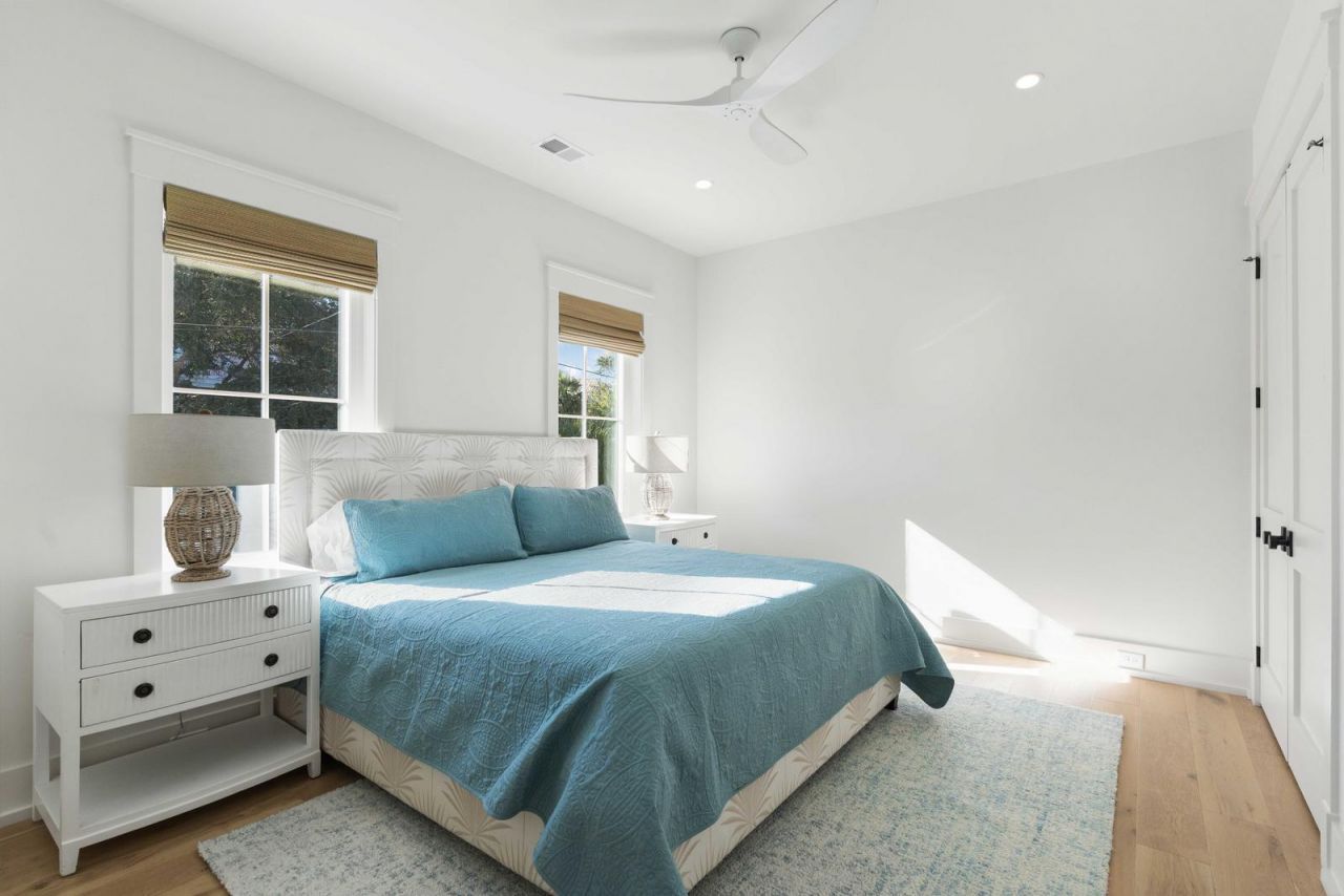 309 Carolina Boulevard Photo 11