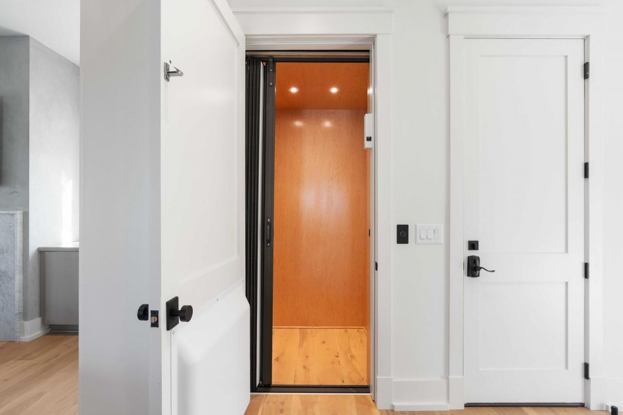 309 Carolina Boulevard Photo 14