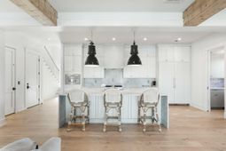 309 Carolina Boulevard photo 4