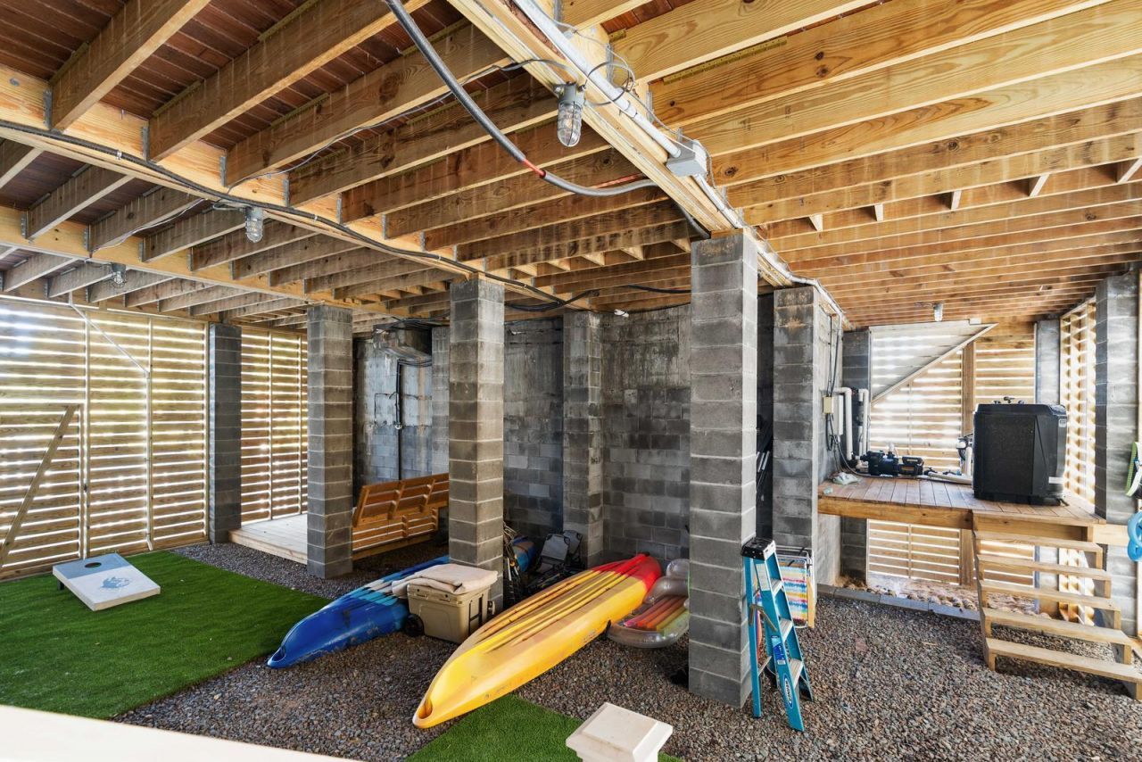 309 Carolina Boulevard Photo 41